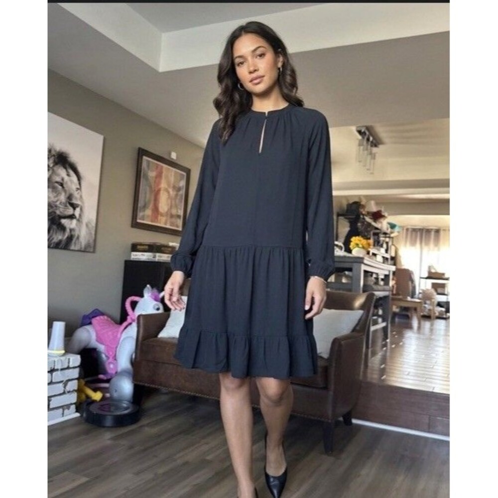Banana Republic Women’s Tiered Shift Dress Black Size XXS Summer Flattering ￼